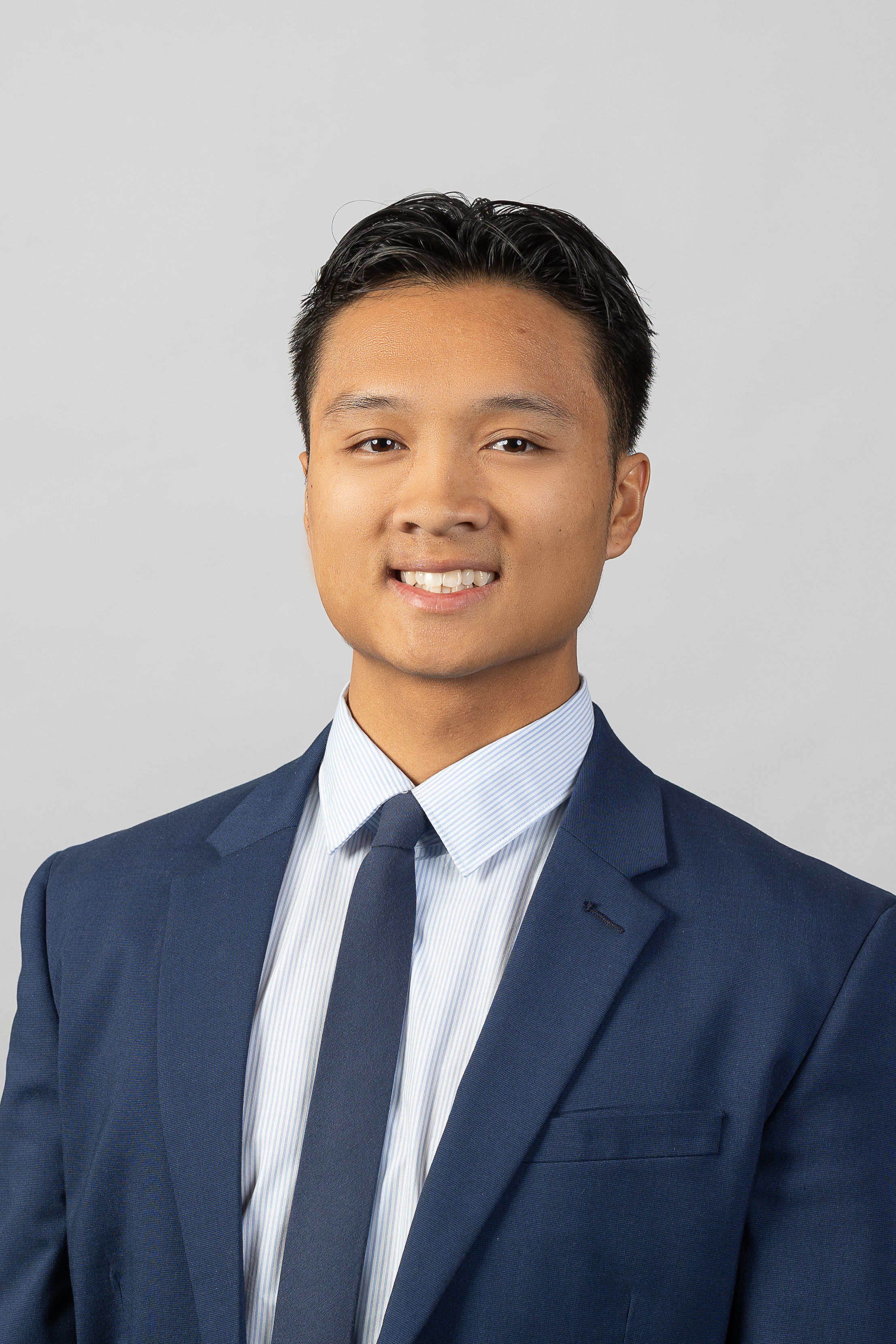 Julius Nguyen, licensed Medicare agent at Golden Guide Benefits